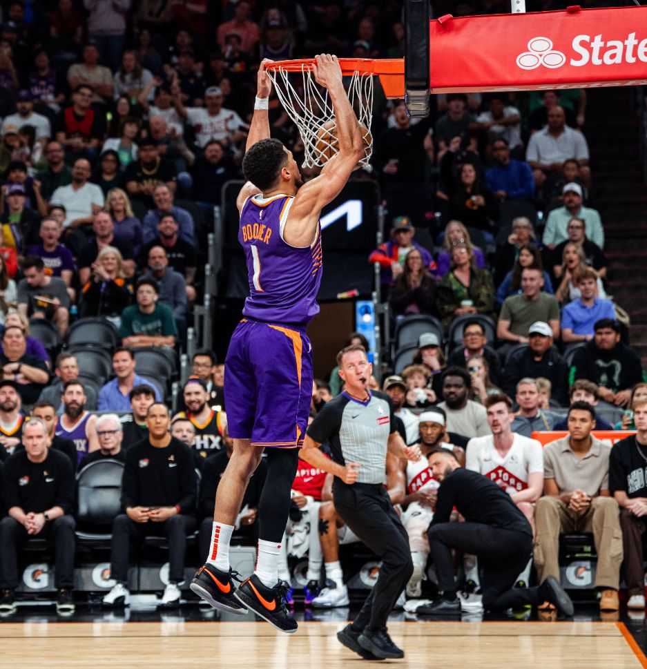 猛龙大胜尼克斯，实力碾压对手赢得关键胜利的简单介绍